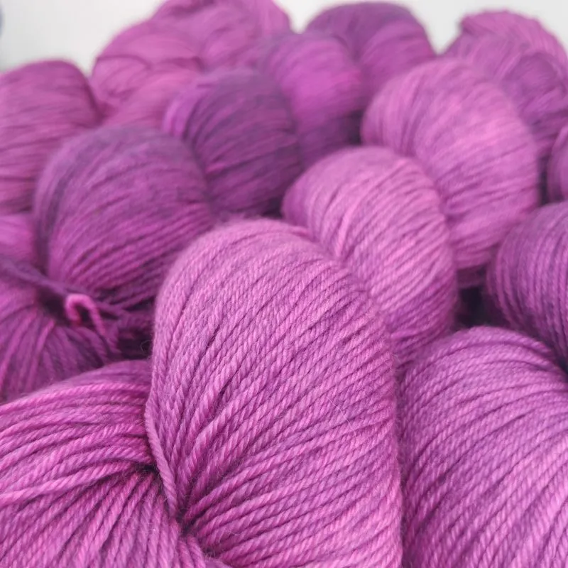 00s TRANCE: MASQUERADE (MIMI LACE)