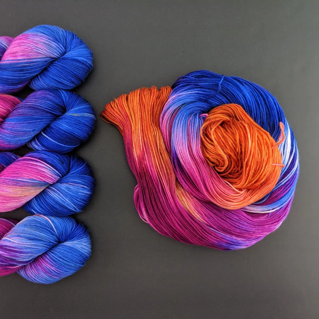 ARTISTS: FRIDA KAHLO (MIMI SOCK)