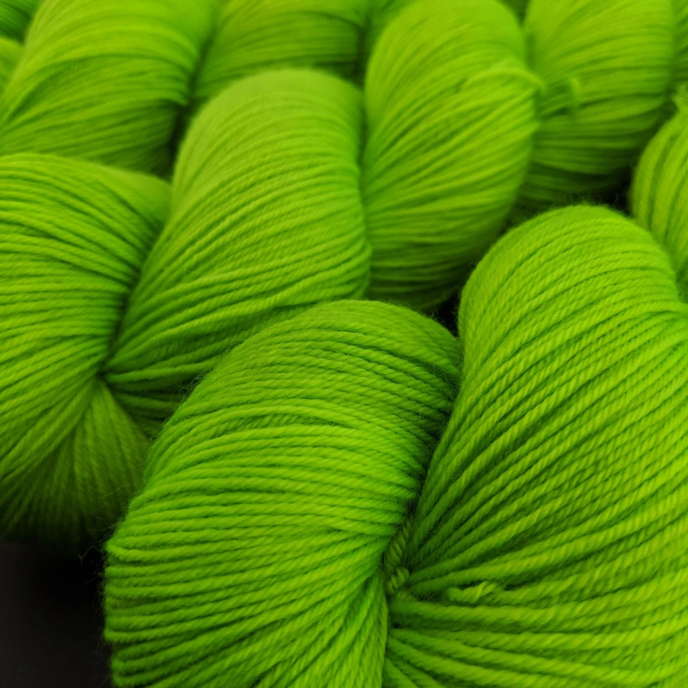 ARTISTS: ILLUMINATE (MIMI FINGERING)